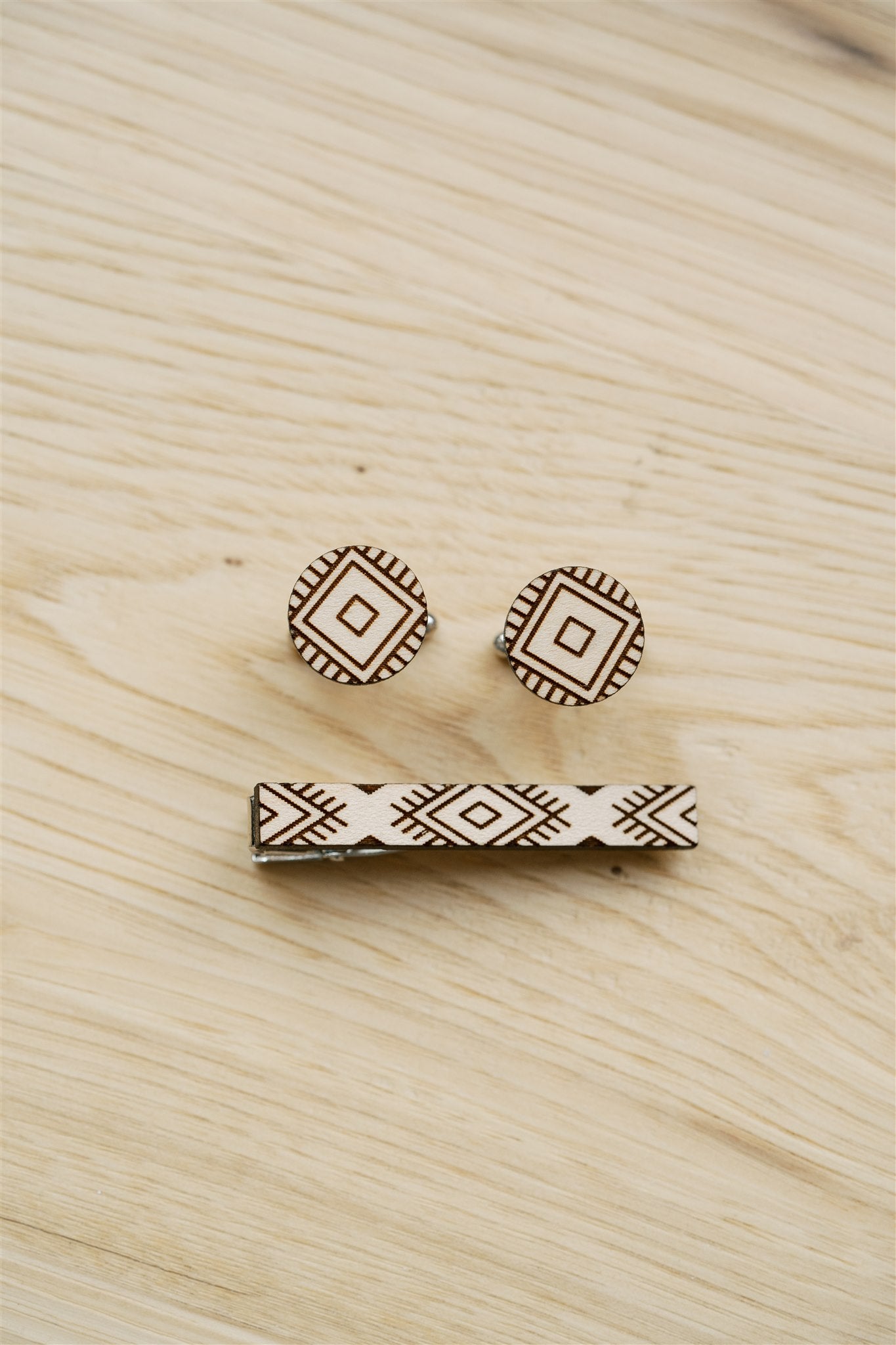 Tie Bar and Cuff Link